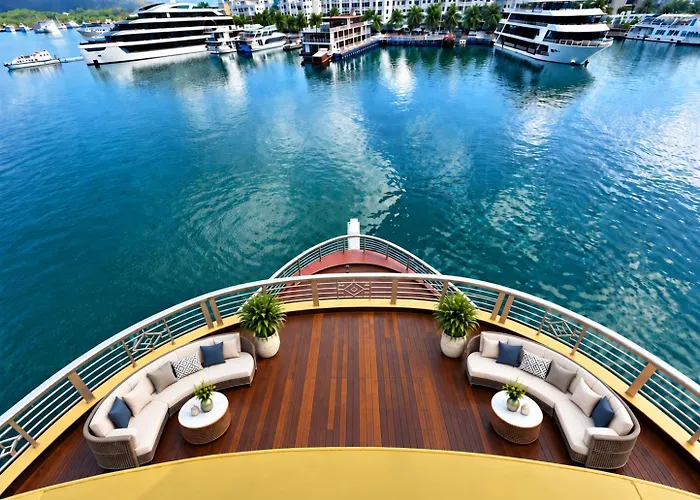Oris Cruises - Bai Tu Long Private Journeys  5*