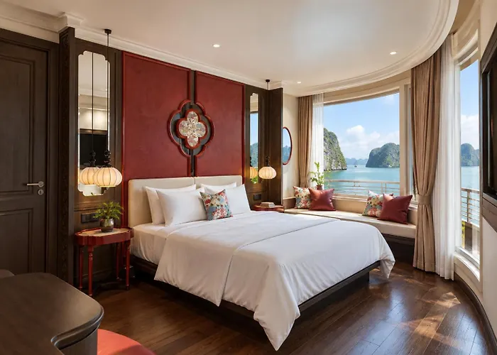 Oris Cruises - Bai Tu Long Private Journeys 5* Ha Long
