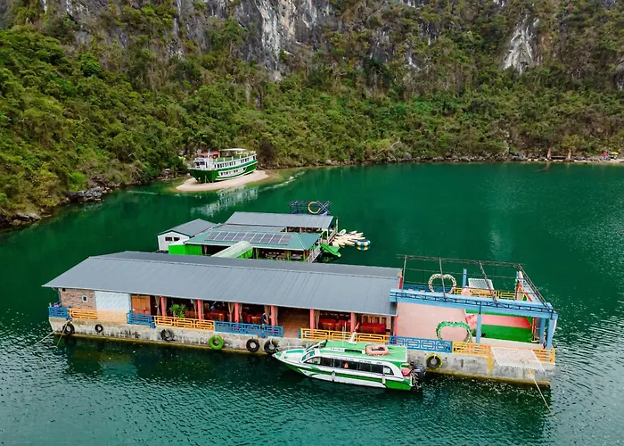 Oris Cruises - Bai Tu Long Private Journeys 